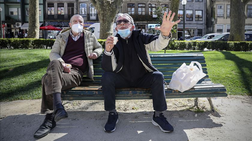 Covid-19 em Portugal: Oito em cada dez novos casos são da variante britânica