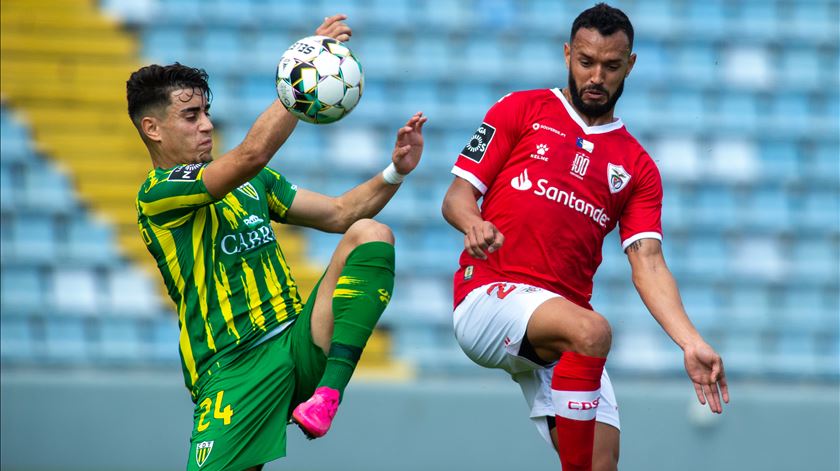 Furacão Gabrielle adia Santa Clara-Tondela por uma hora