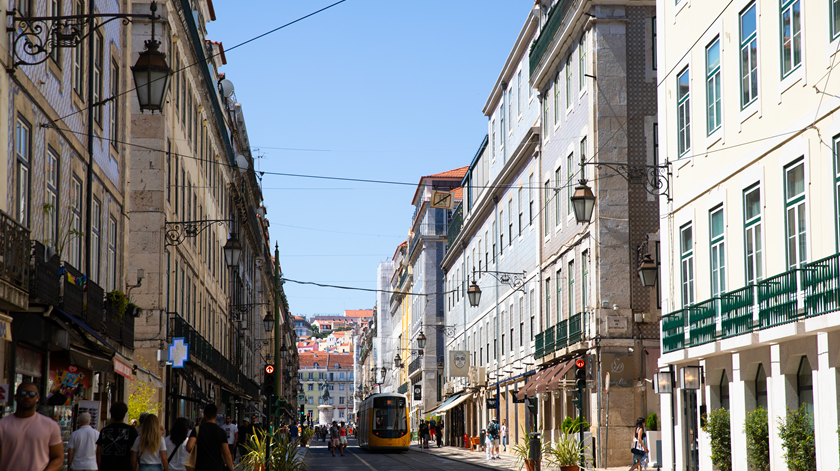 Aumento do crédito à habitação. Deco apela aos consumidores que se informem para adequar orçamentos