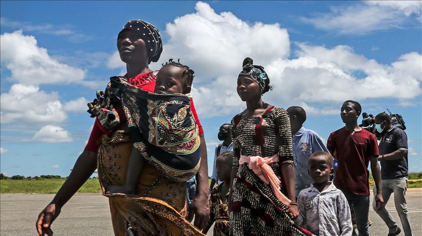 Bispo de Nacala denuncia onda brutal de ataques terroristas contra cristãos na diocese