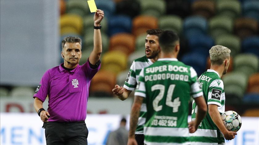 Nota 3 para Rui Costa. “Não percebi reação de Rúben Amorim”