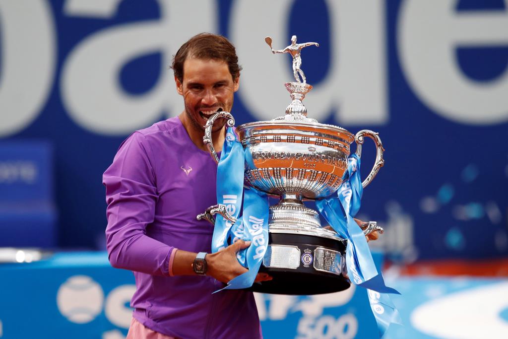Rafa Nadal conquista torneio de Barcelona de ténis pela 12.ª vez. Foto: Alejandro Garcia/EPA Rafa Nadal conquista torneio de Barcelona de ténis pela 12.ª vez. Foto: Alejandro Garcia/EPA