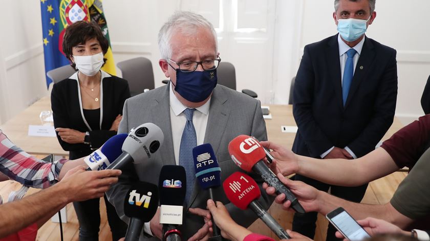 Cabrita diz que saúde é a "prioridade" em Odemira. Problemas dos trabalhadores "não serão resolvidos em duas semanas"