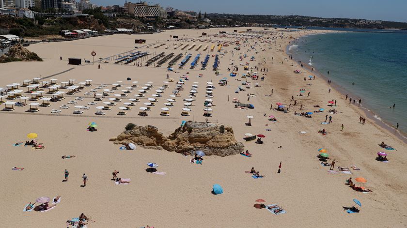 Portimão vai manter vigilância das praias fora da época balnear oficial