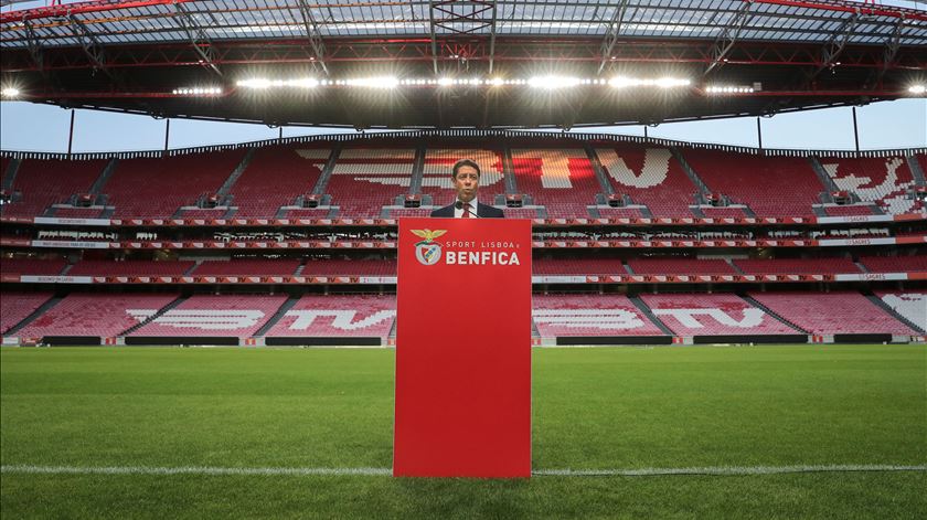 Rui Costa não desiste do título. "Jamais pensar que o campeonato está acabado"