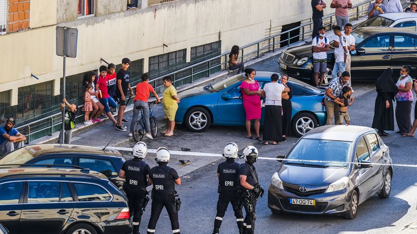 Confrontos com armas de fogo no bairro da Bela Vista em Setúbal faz três feridos. Foto: Rui Minderico/Lusa