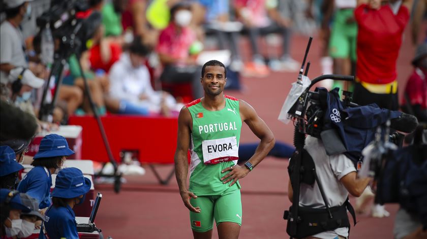 Nelson Évora diz que foi "mal interpretado" na polémica com Pichardo