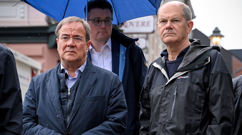 Armin Laschet ou Olaf Scholz. Quem será o próximo chanceler da Alemanha?