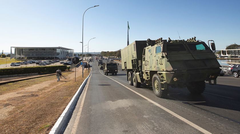 Parada militar de Bolsonaro Foto: Joedson Alves/EPA