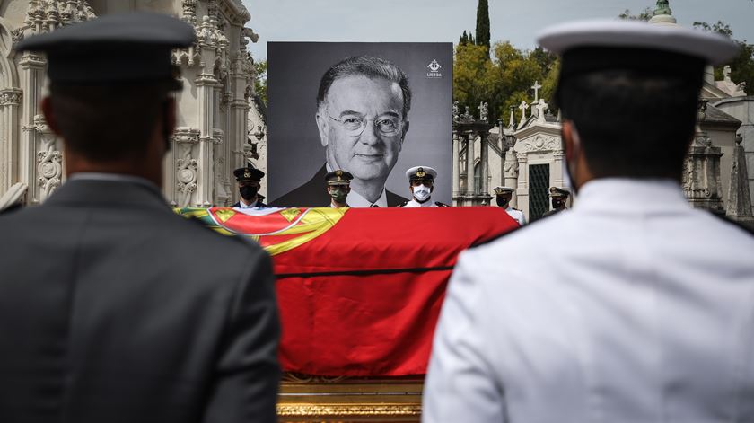 Jorge Sampaio, o “grande senhor” da democracia portuguesa, diz Marcelo