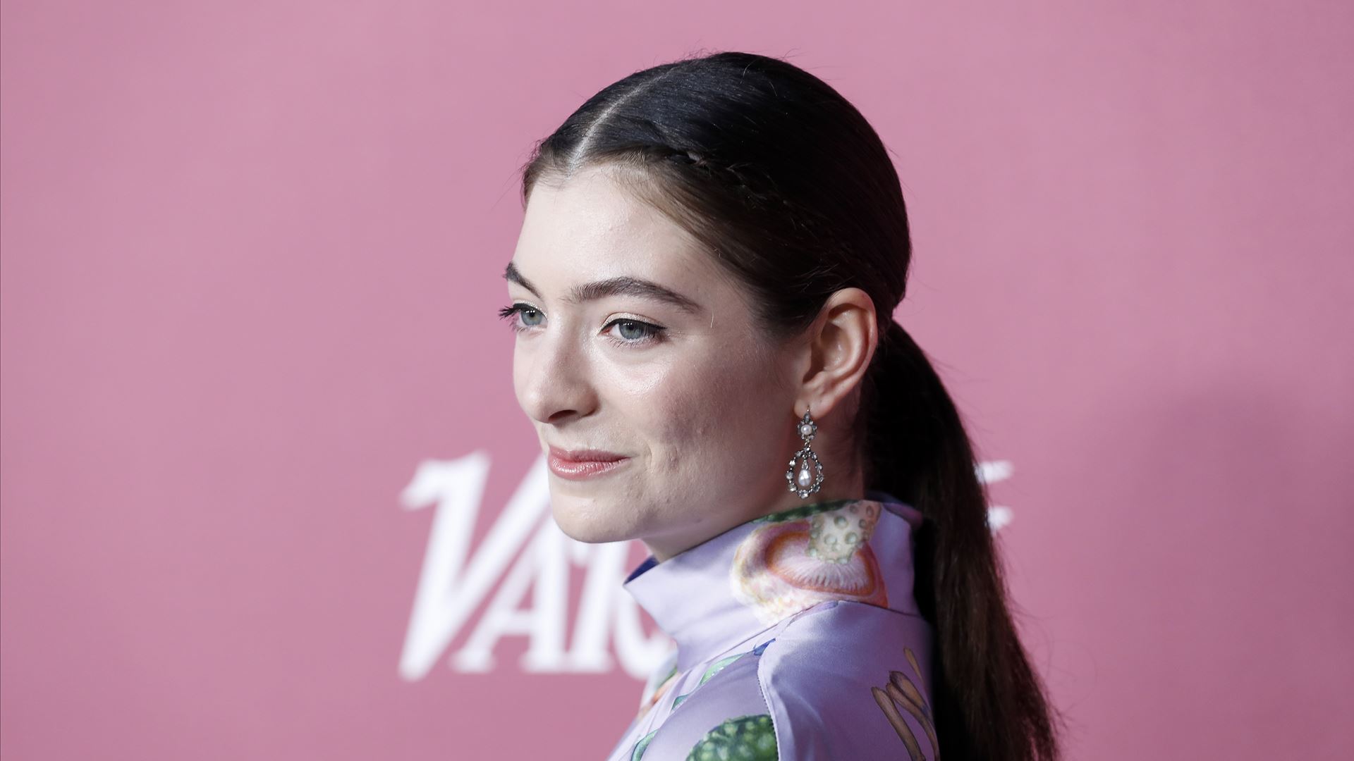 Lorde confirmada no NOS Alive do próximo ano