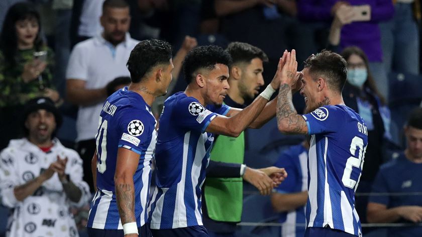 Luis Diaz marcou pelo FC Porto ao AC Milan. Foto: Estela Silva/EPA