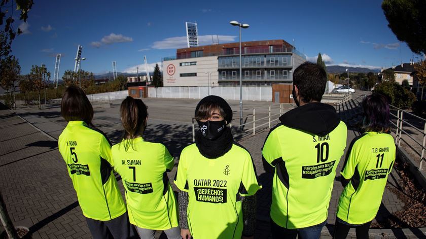 "Lamentável". Amnistia critica impedimento de adeptos entrarem em Alvalade com 't-shirt' sobre direitos humanos