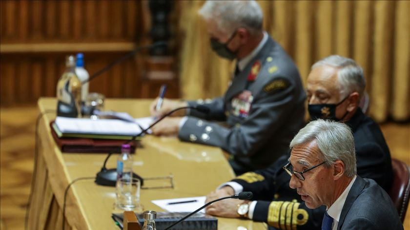 Ministro diz que nunca recebeu pareceres jur&#237;dicos escritos