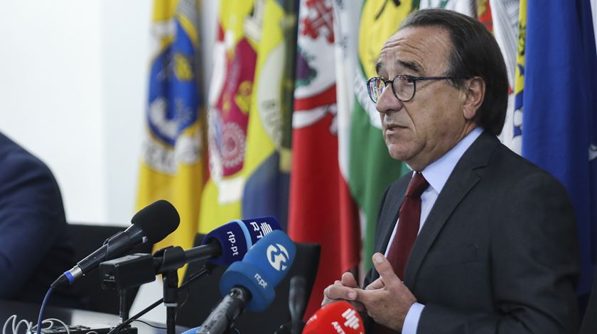 Portugal condenado a pagar 10 mil euros a Pedro Arroja