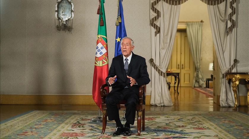 "Este 2022 tem de ser mesmo Ano Novo, vida nova", diz Presidente