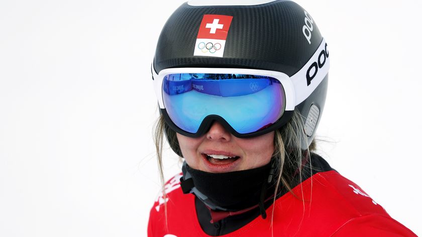 Jovem promessa suíça de snowboard morre em avalanche