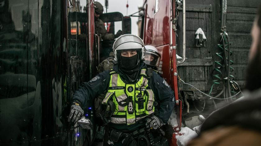 Tiroteio em bar em Toronto faz pelo menos 12 feridos