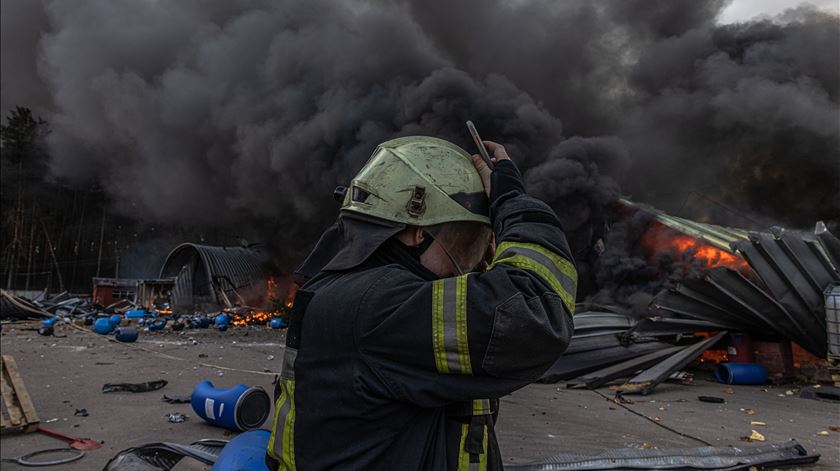 Dinheiro russo congelado usado para reconstruir a Ucrânia