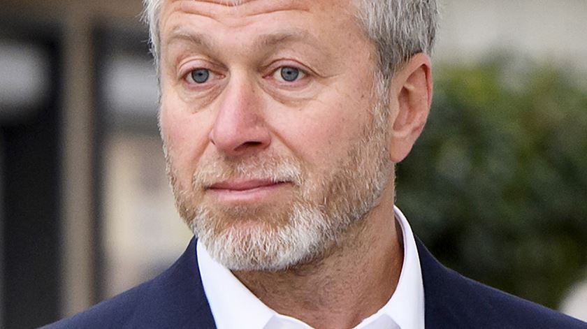 Abramovich terá sido envenenado durante negociações de paz realizadas na Ucrânia