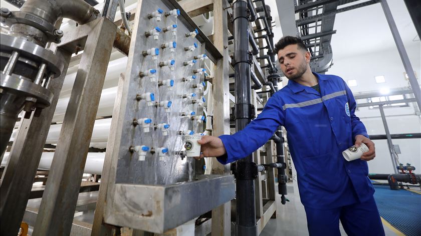 Adjudicada construção de dessalinizadora do Algarve até 2027