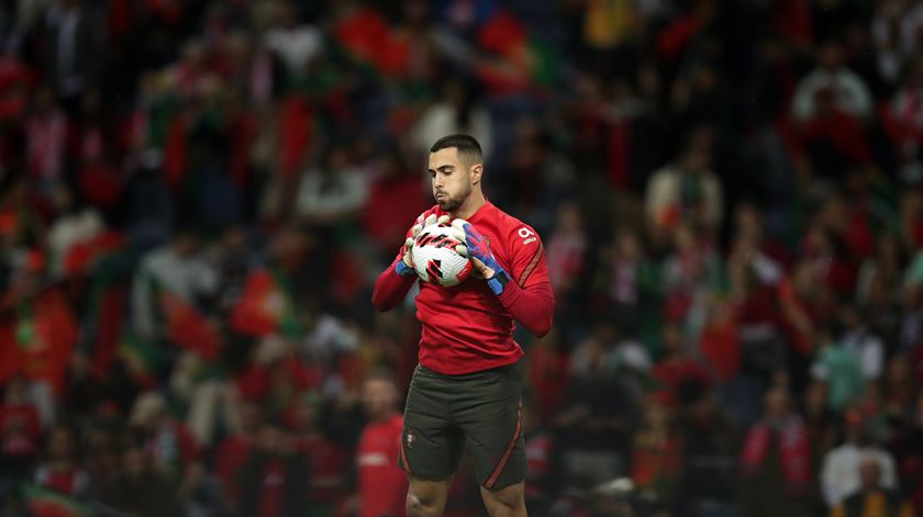 Diogo Costa fez o primeiro jogo oficial pela seleção nacional Foto: Estela Silva/EPA