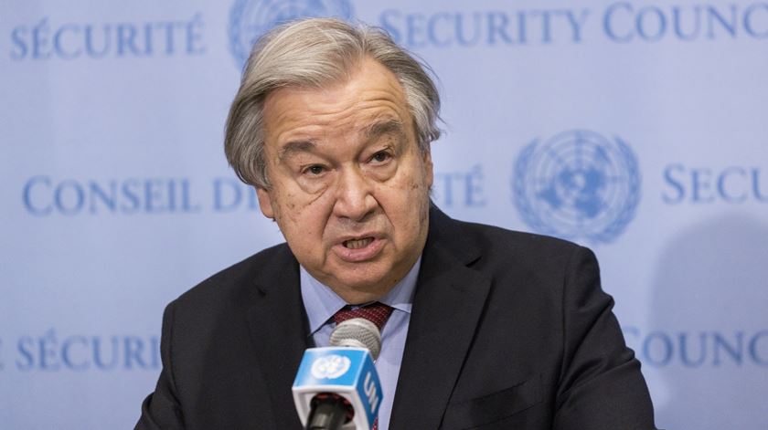 Ucrânia. Guterres apela a cessar-fogo humanitário