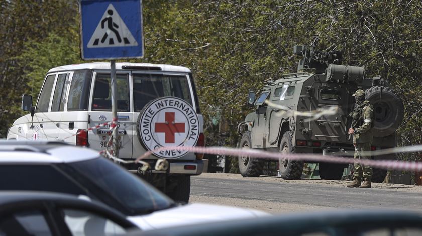 guerra na Ucrânia - operação de retirada de civis de Azovstal em Mariupol Foto: Alessandro Guerra/EPA