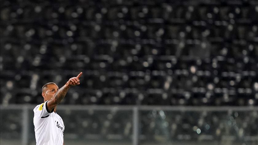 Quaresma quer continuar a jogar e decisão "está para breve"