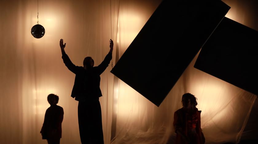 DGArtes atribui 8 milhões de apoios a 18 teatros e cinemas fora de Lisboa e Porto