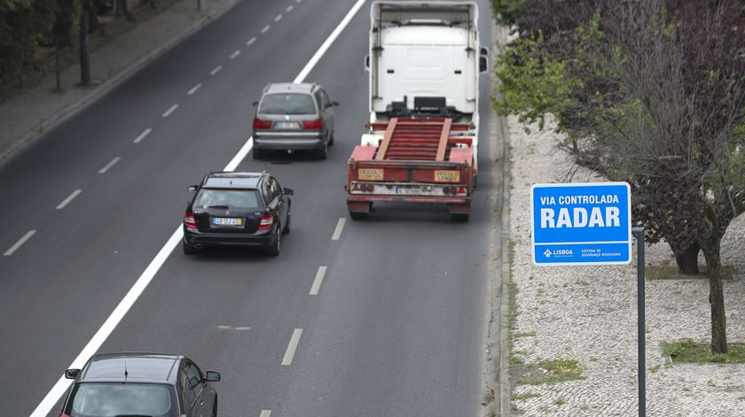 Radares de Lisboa já valeram meio mihão de multas