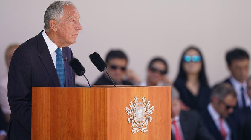 Marcelo e o elogio ao povo que “resiste a pandemias e crises mundiais e nacionais”