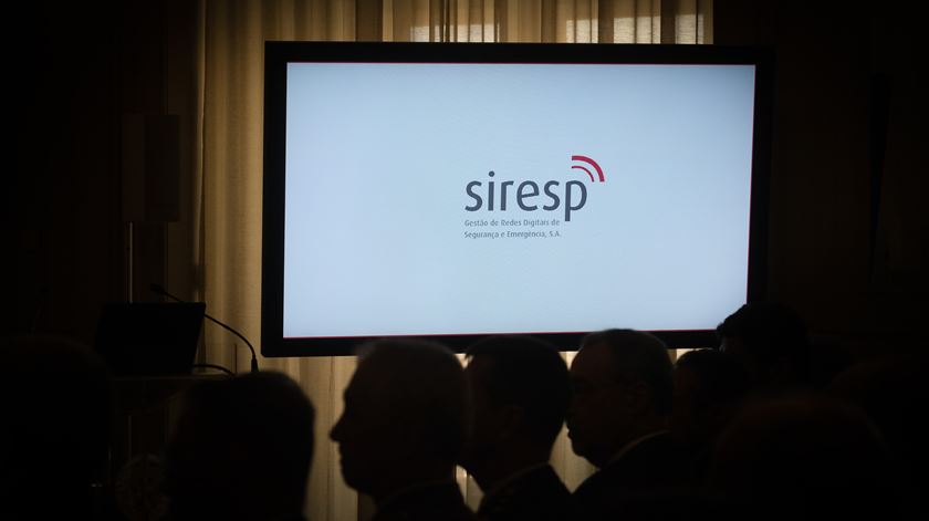 Autorizar € 6,8 milhões em equipamentos de rádio e outros euros para servir a Rede Siresp