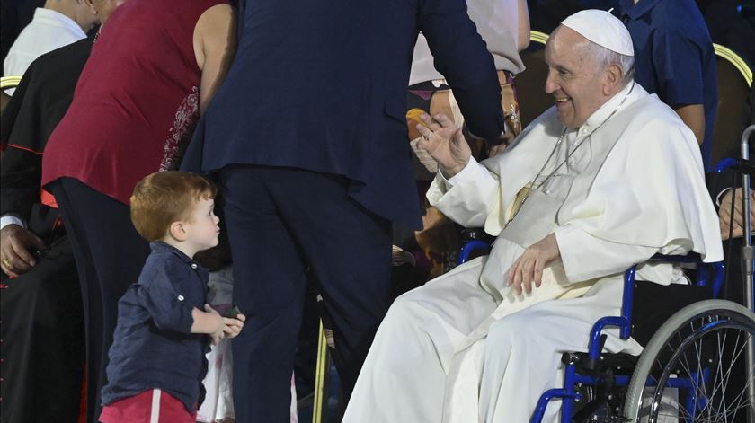 "Papa vai estar em Fátima", garante D. Américo Aguiar