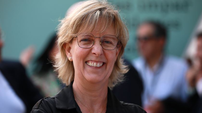 Maria Luís Albuquerque. Preço das casas pode baixar com reforço do investimento na UE