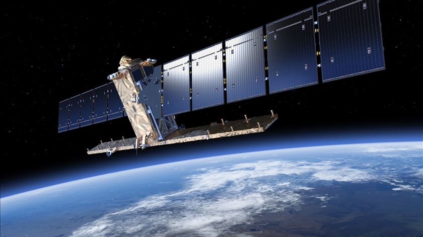Satélite da NASA cai na Terra esta terça-feira à noite, após 14 anos no espaço