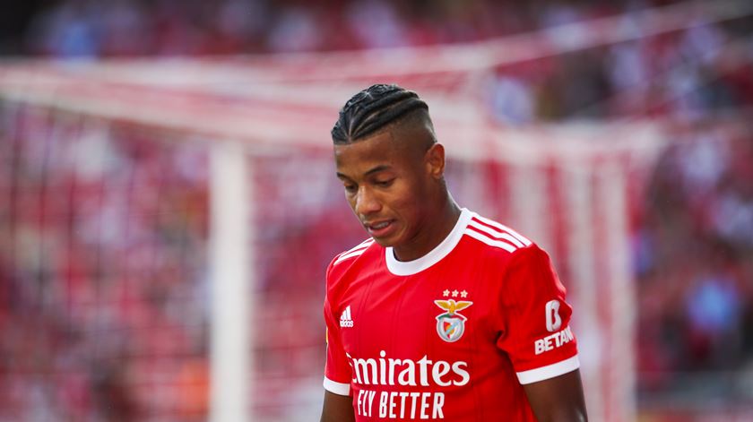 David Neres regressa à seleção do Brasil