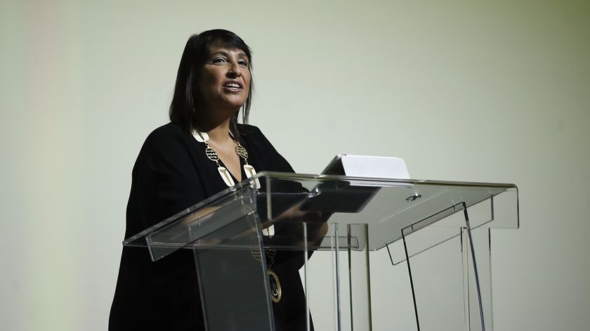 Ordem acusa Governo de querer acabar com contabilistas