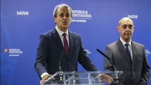 Fecho de maternidades. Ministro da Saúde e CEO do SNS vão ser ouvidos no Parlamento