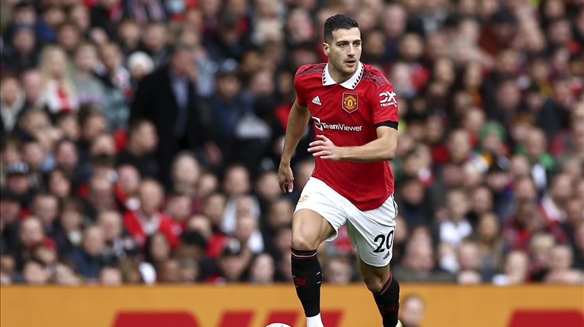 Diogo Dalot renova com o Manchester United até 2028 Diogo Dalot renova com o Manchester United até 2028