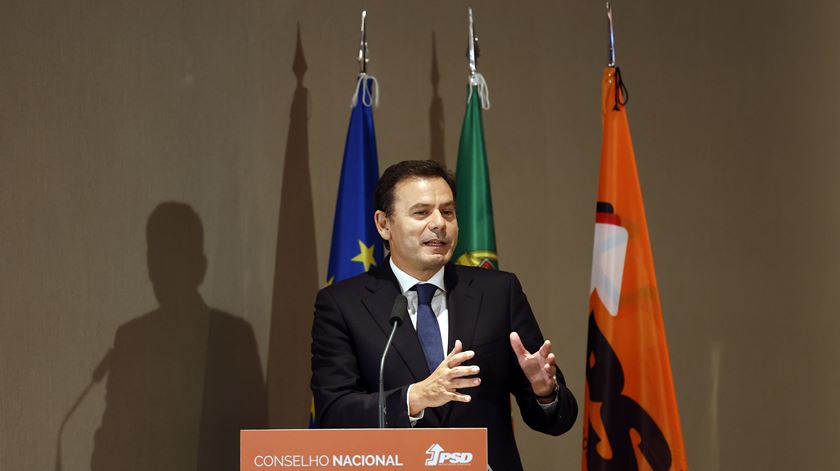 Montenegro diz que sociais-democratas vão "ser bons a fazer oposição" para serem "muito melhores" a governar