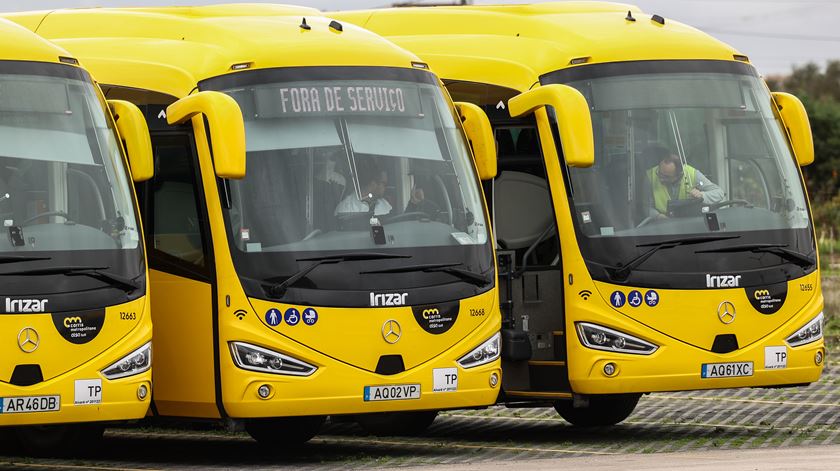 Carris Metropolitana com novos percursos e paragens em Almada e Seixal a partir de 1 de novembro