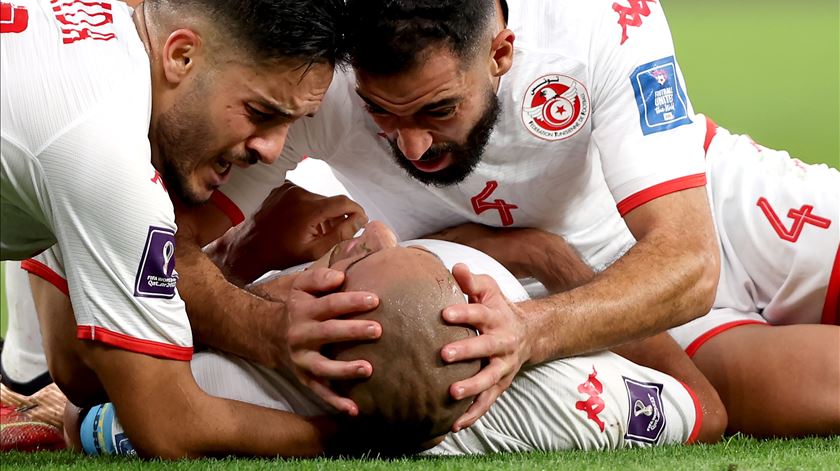 Wahbi Khazri deu vitória histórica à Tunísia, mas não foi suficiente. Foto: Tolga Bozoglu/EPA