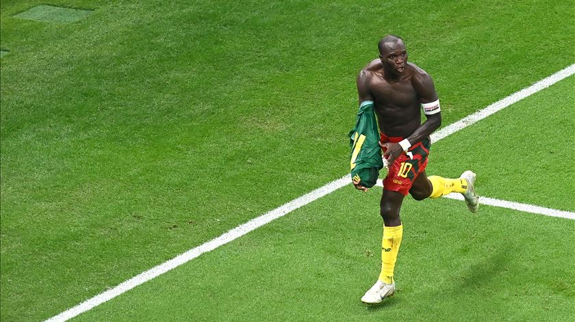 Aboubakar derrotou o Brasil. Foto: Neil Hall/Lusa