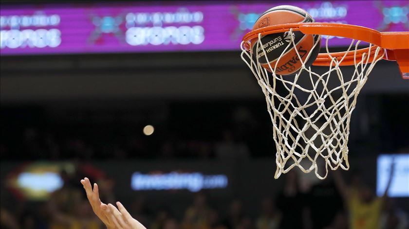 Mali instado a investigar abusos sexuais sistémicos no basquetebol feminino