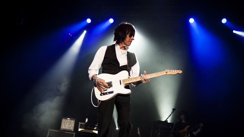 Guitarrista britânico Jeff Beck morreu aos 78 anos. Foto: Kabir Dhanji/EPA