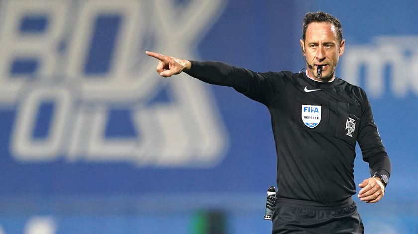 Árbitro Artur Soares Dias termina carreira