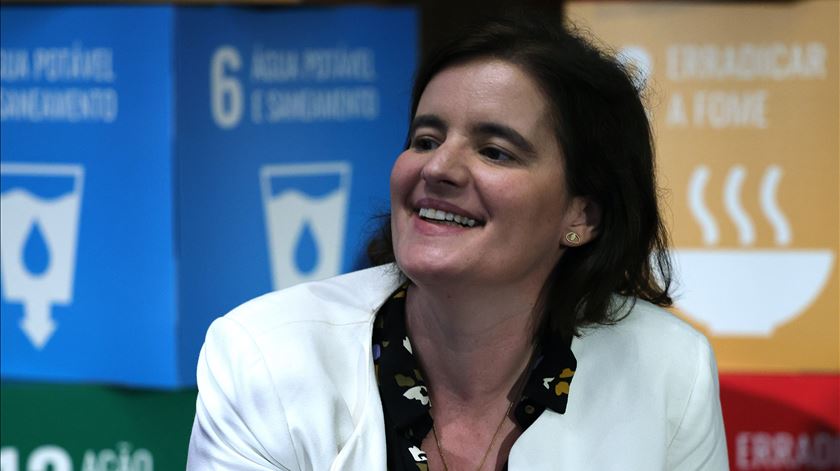 "Críticas ficam para quem as faz". Mariana Vieira da Silva responde a Cavaco