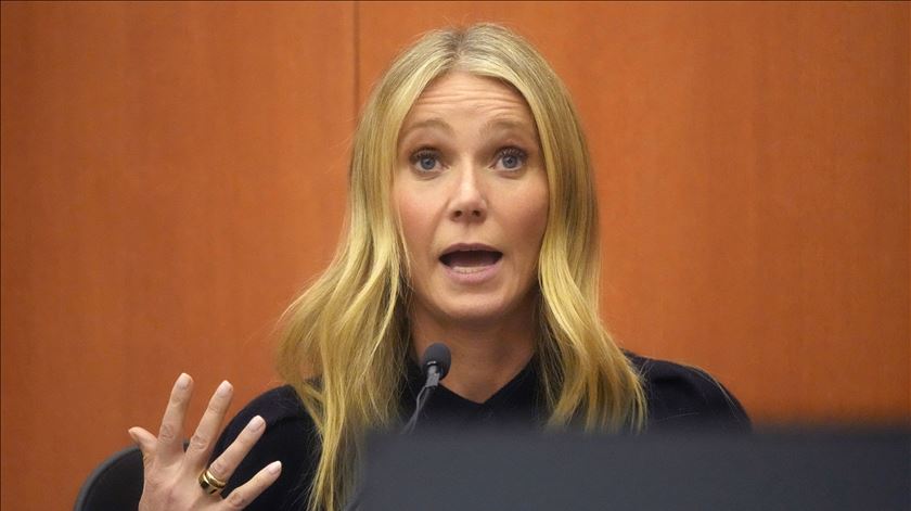 Atriz Gwyneth Paltrow nega "atropelamento e fuga" em acidente de esqui