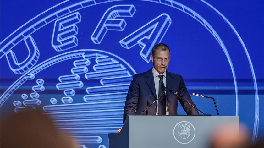 Presidente da UEFA avisa: "Se não estiver tudo pronto, Euro 2032 não se jogará em Itália"